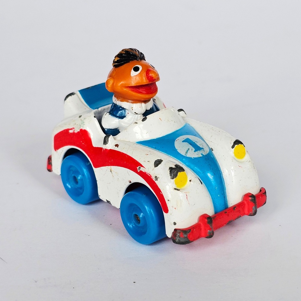 1983 Playskool Sesame Street Ernie Diecast Race Car White Blue Red Vintage Toy